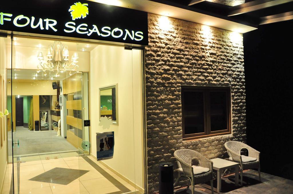 Four Seasons Hotel Trílofon Exterior foto